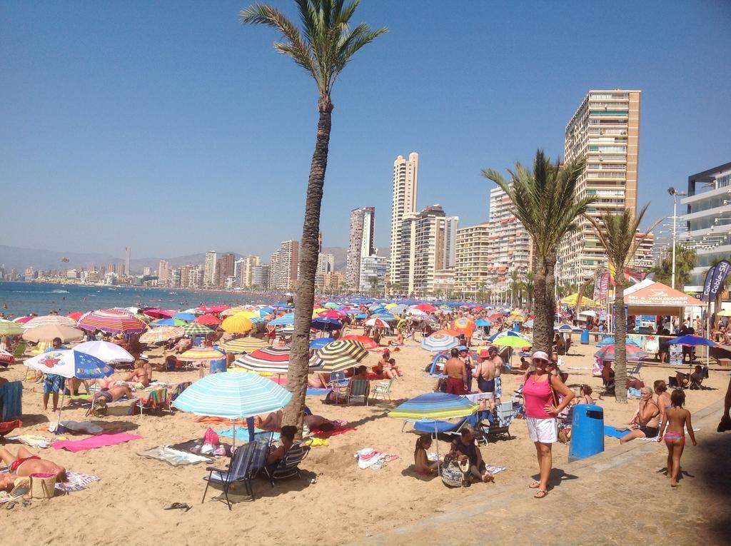 Edificio Aries Benidorm Exterior foto
